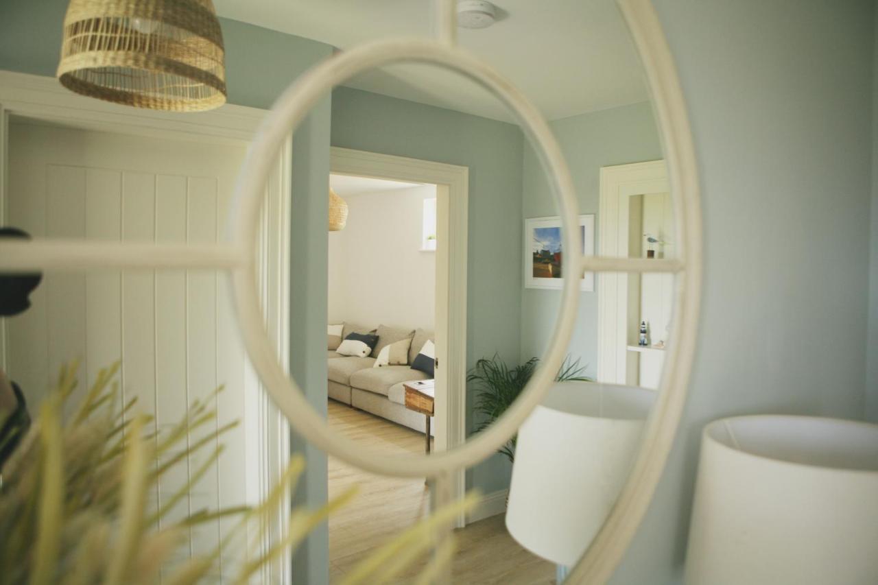 Villa Ocean Breeze Cork Esterno foto