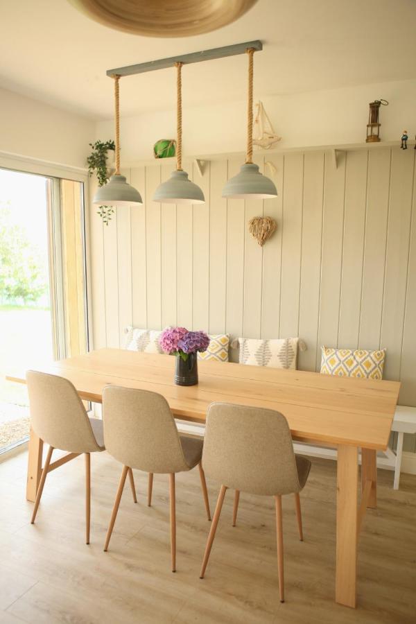 Villa Ocean Breeze Cork Esterno foto