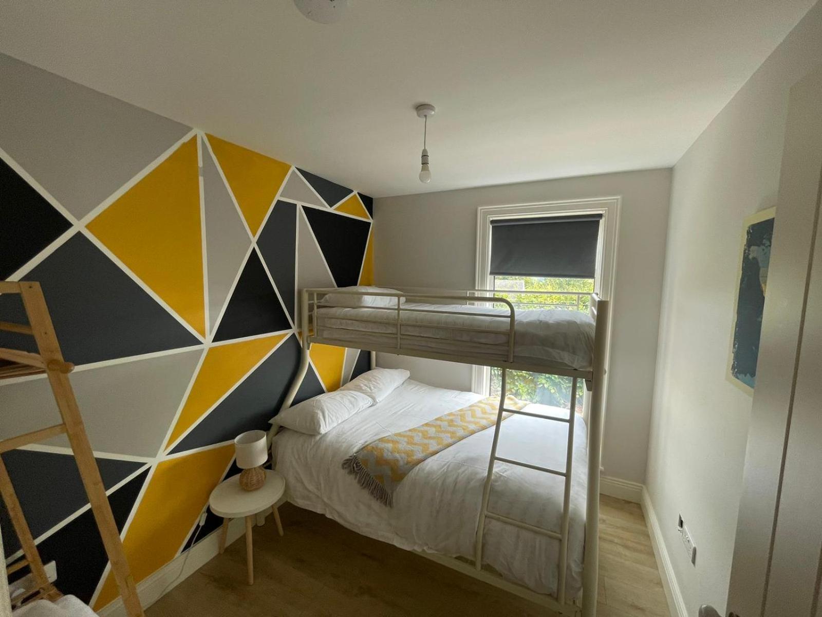 Villa Ocean Breeze Cork Esterno foto