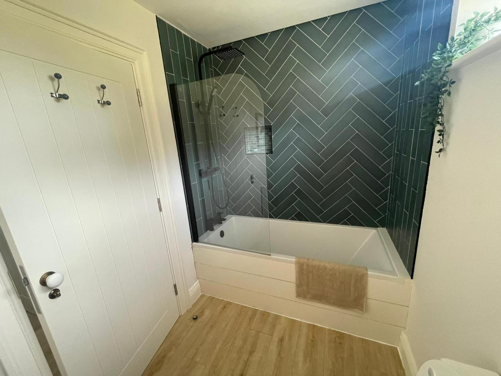 Villa Ocean Breeze Cork Esterno foto