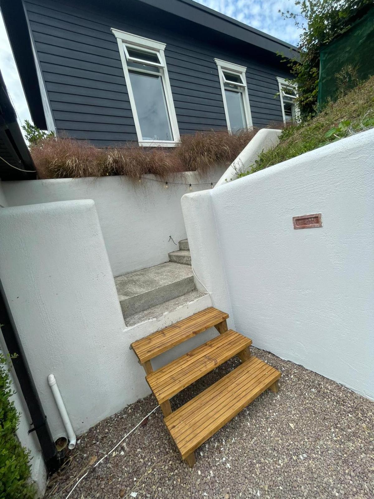 Villa Ocean Breeze Cork Esterno foto
